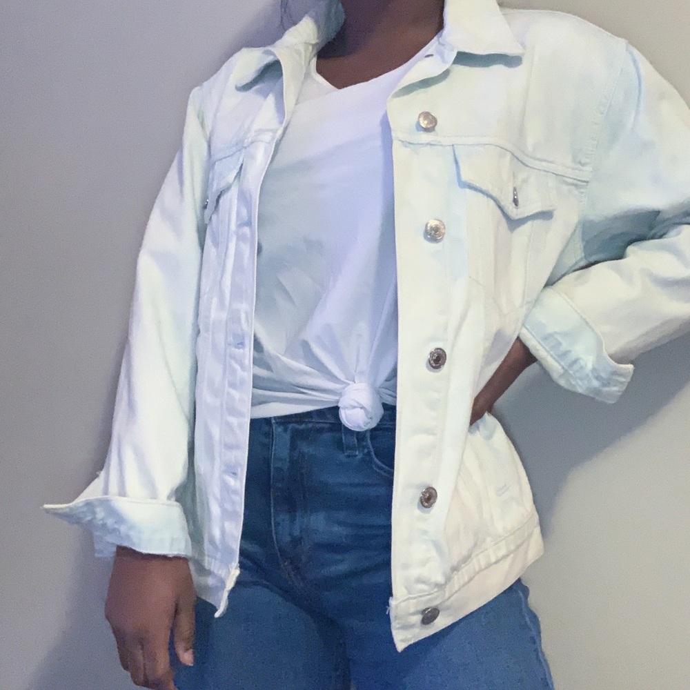 Jean jacket - Picture 2 of 3